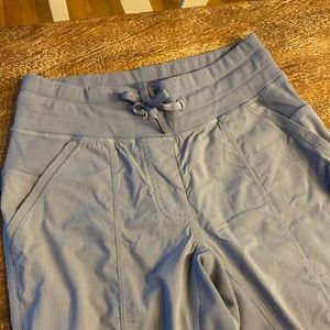 Lululemon cropped pants. Size 6. Blue/gray color.